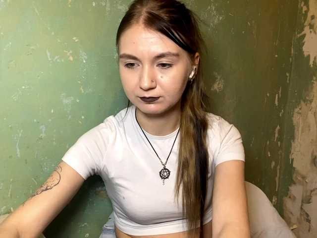 DelindaHeitner's BongaCams show and profile