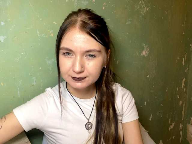 DelindaHeitner's BongaCams show and profile