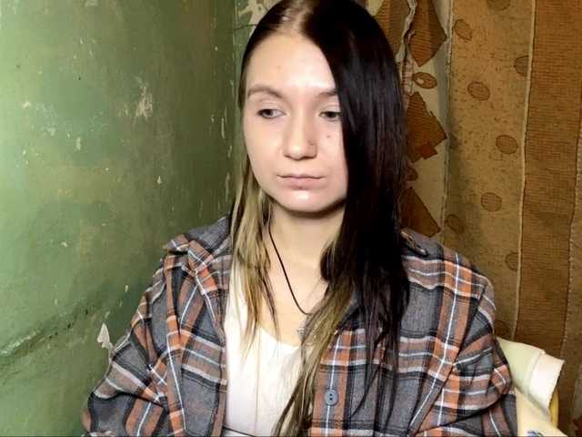 DelindaHeitner's BongaCams show and profile