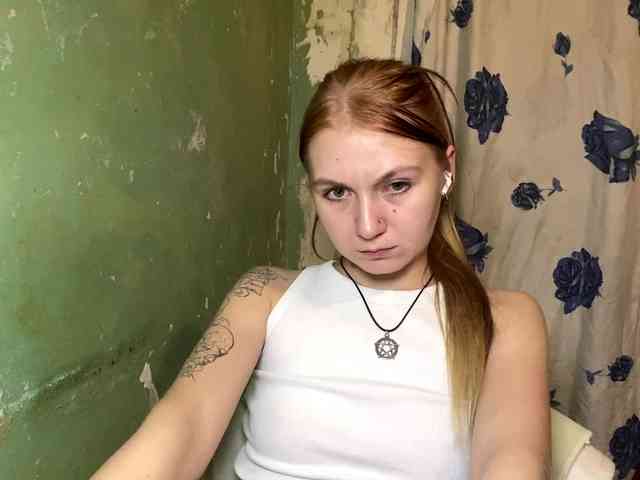 DelindaHeitner webcam