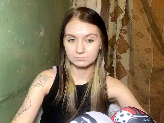 DelindaHeitner webcam