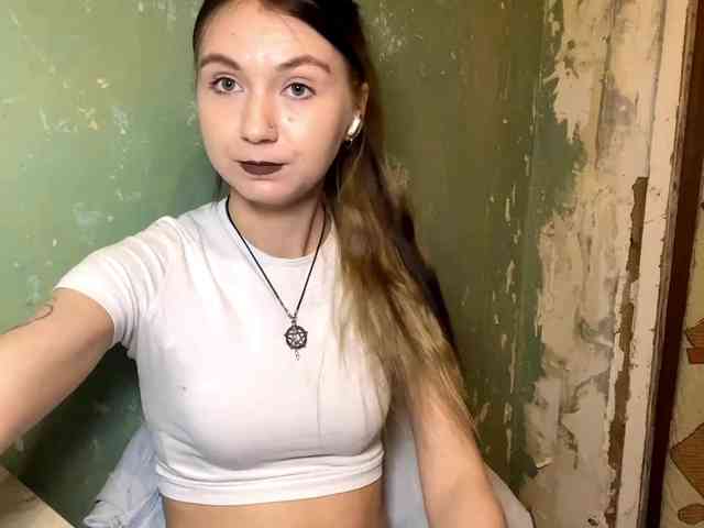 DelindaHeitner webcam