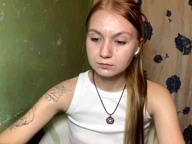 DelindaHeitner webcam