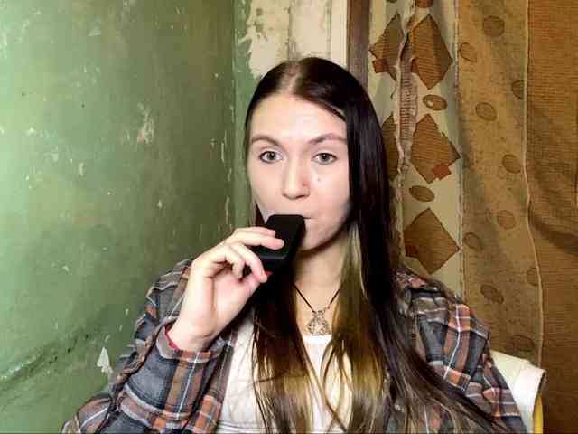 DelindaHeitner webcam