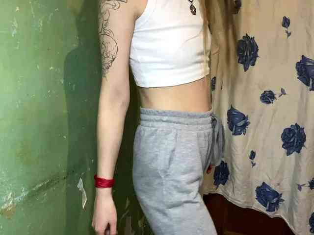 DelindaHeitner webcam