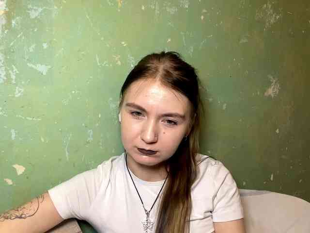 DelindaHeitner webcam