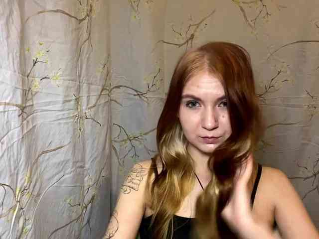 DelindaHeitner webcam