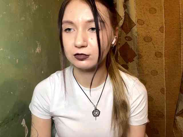 DelindaHeitner webcam