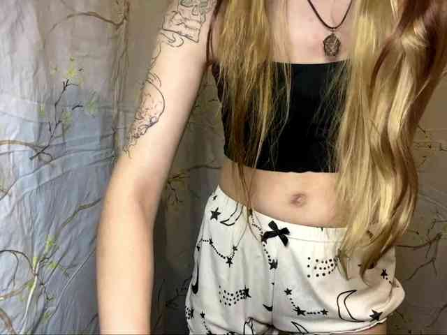 DelindaHeitner webcam