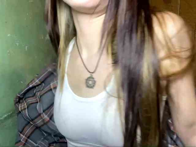 DelindaHeitner webcam