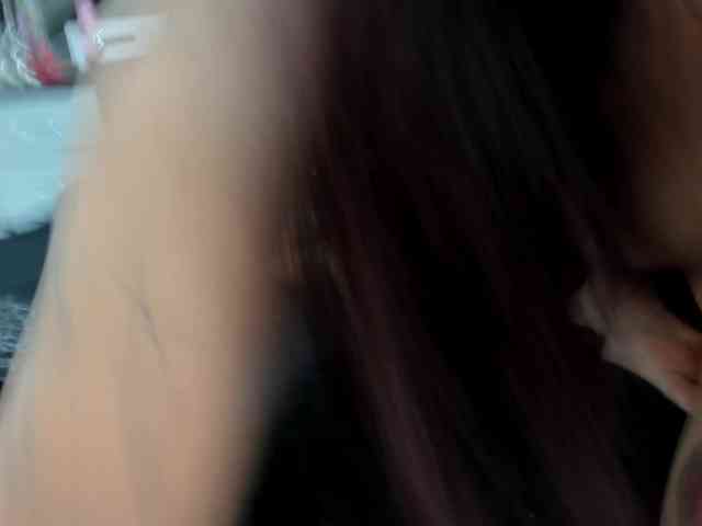 akiraloveee webcam