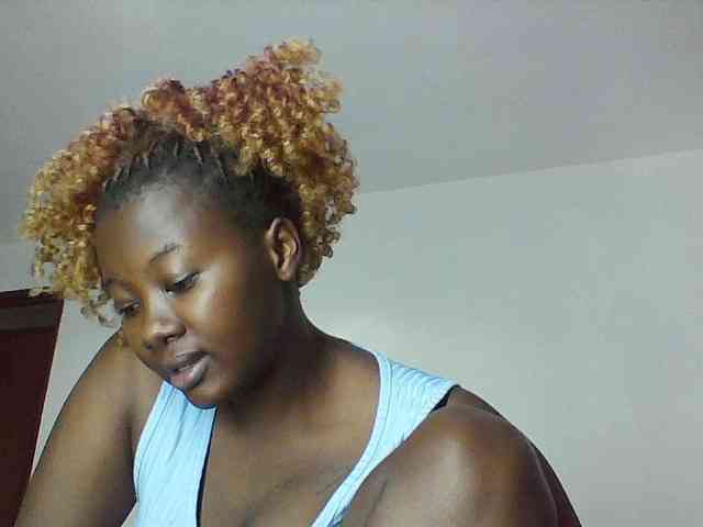 Lovelypam webcam