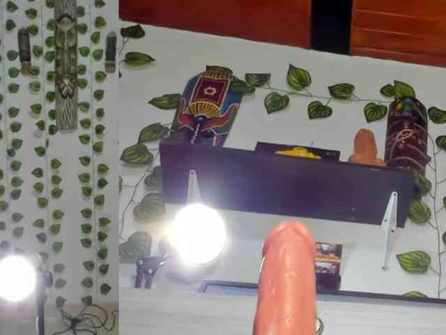 bellafunny1 webcam