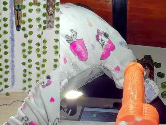 bellafunny1 webcam