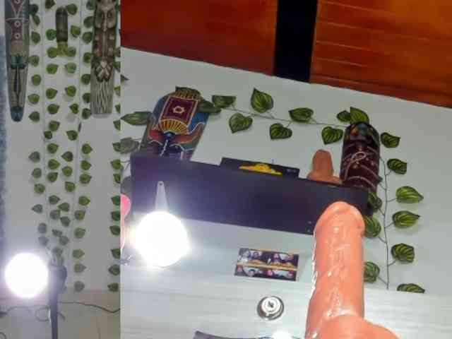 bellafunny1 webcam