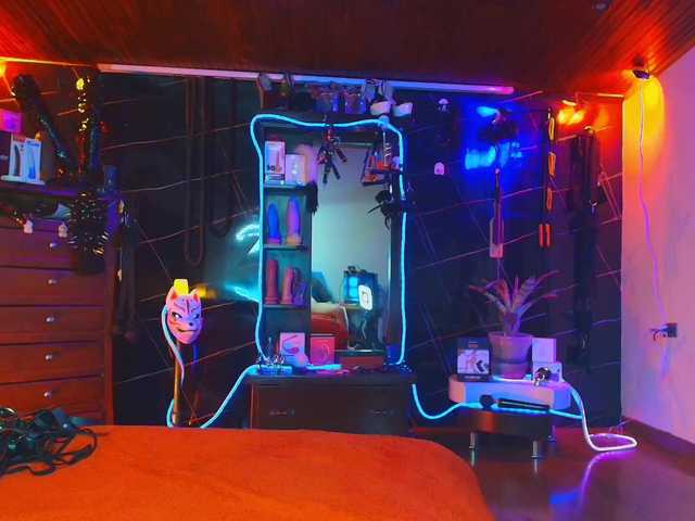 Milu-XXX live cam on BongaCams