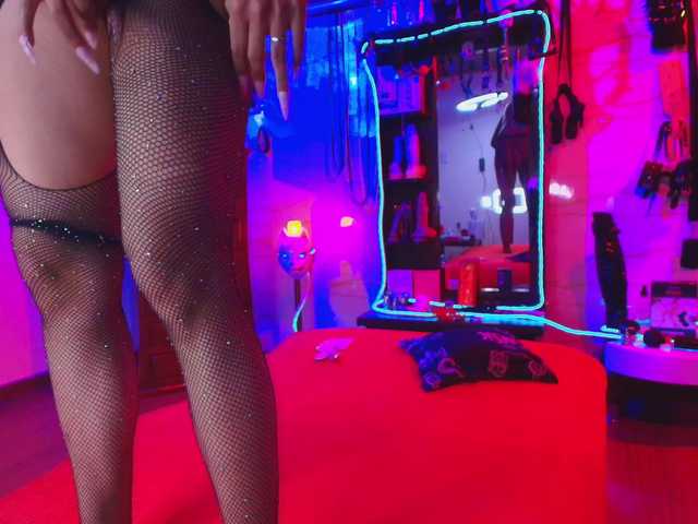Milu-XXX live cam on BongaCams
