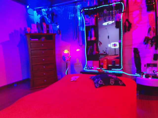 Milu-XXX