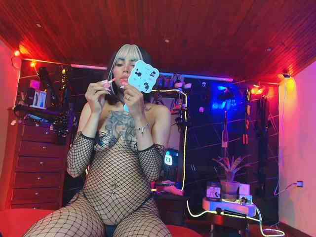 Milu-XXX webcam