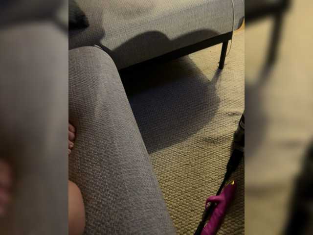 AdellCros live cam