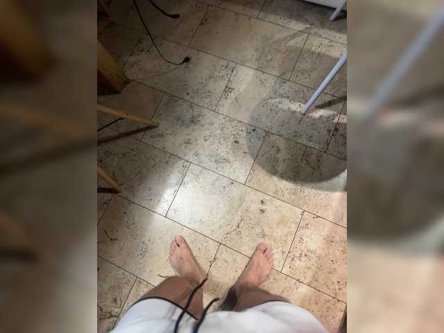 AdellCros