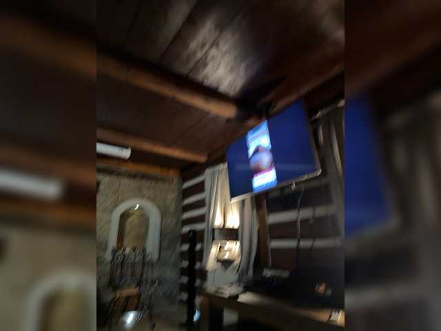 AdellCros