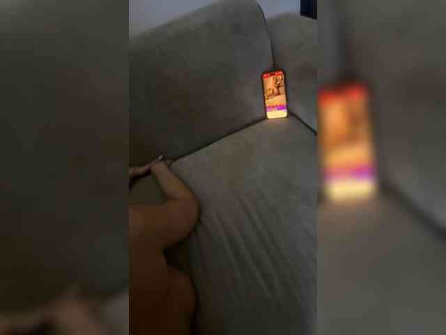 AdellCros webcam