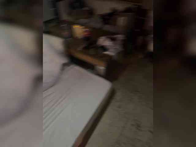 AdellCros webcam