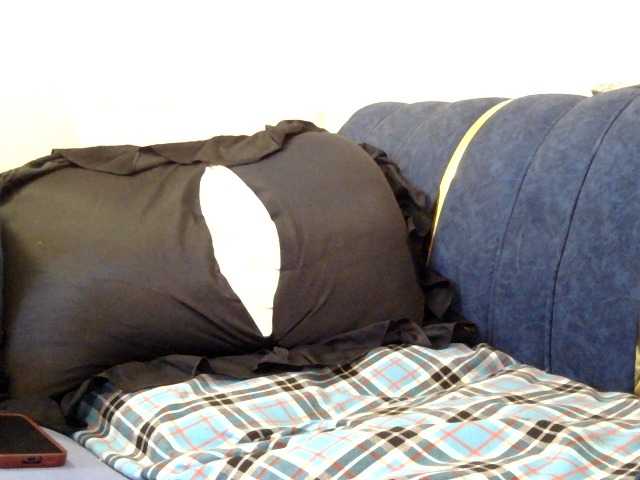 Finewine live cam on BongaCams