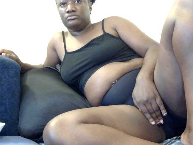 Finewine live cam on BongaCams