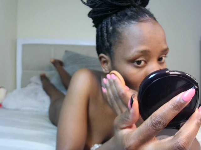 Deshlii live webcam show