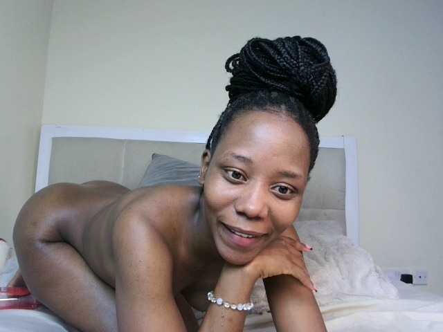 Deshlii live webcam show