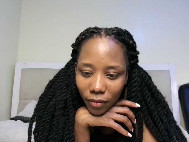 Deshlii live cam preview
