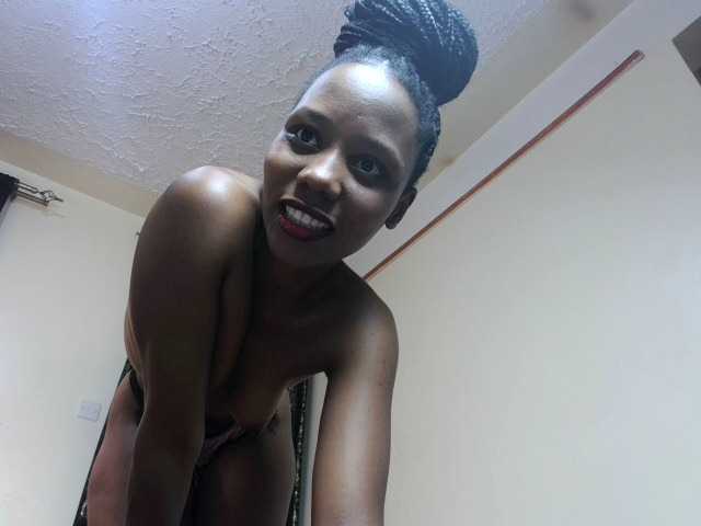 Deshlii live webcam show