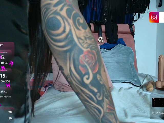 shengyiblue's BongaCams show and profile