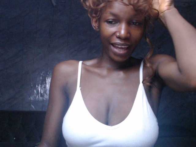 Nastyxclit's BongaCams show and profile