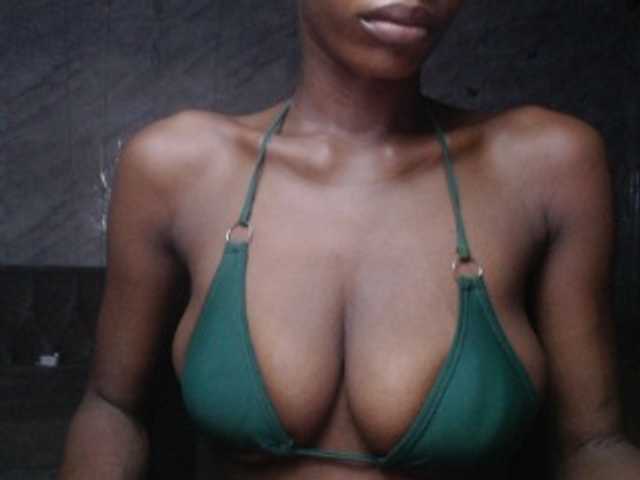 Nastyxclit's BongaCams show and profile
