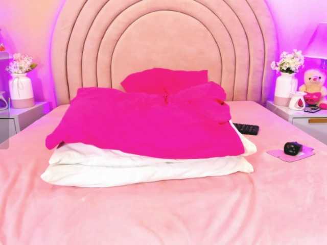KikiiSweet live cam on BongaCams