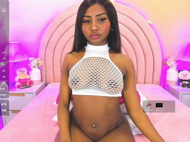 KikiiSweet live cam on BongaCams