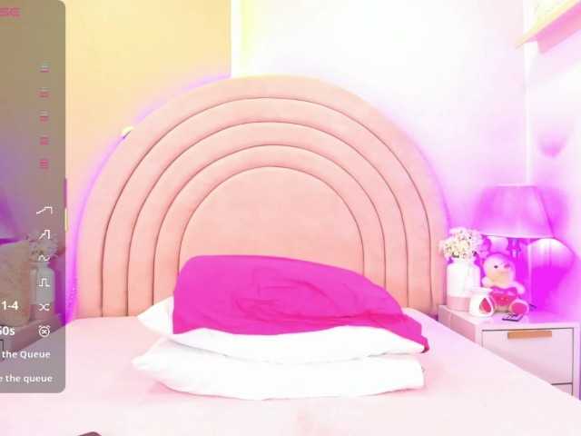 KikiiSweet live cam on BongaCams