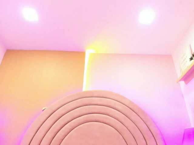 KikiiSweet live cam on BongaCams