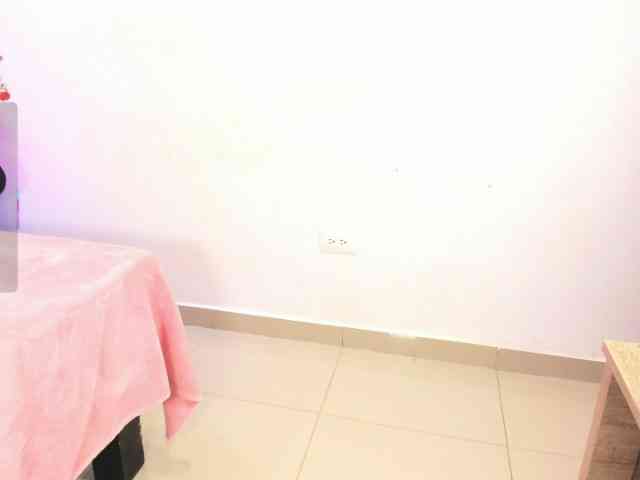 KikiiSweet webcam