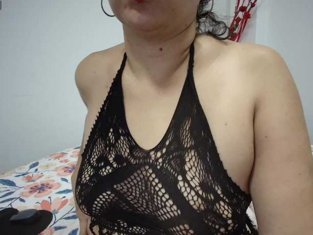 carlaantonelli live cam on BongaCams