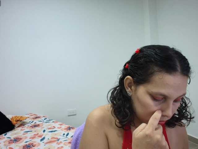 carlaantonelli live cam on BongaCams