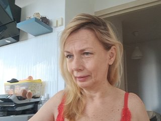 ShiningMILF