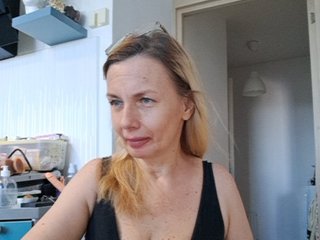 ShiningMILF