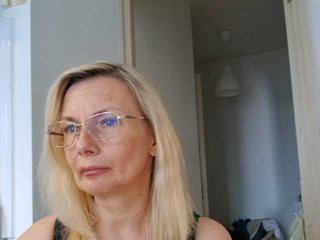 ShiningMILF Porn Show