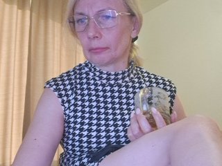 ShiningMILF