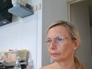 ShiningMILF