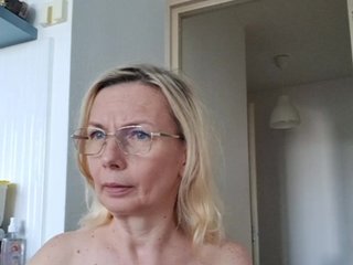 ShiningMILF